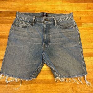BDG Urban Outfitters Womens Solid Mid-Rise Slim-Fit Denim Jean Shorts Size 32x32